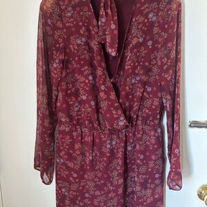 BCBGeneration Maroon Floral Long Sleeve Romper Size Large